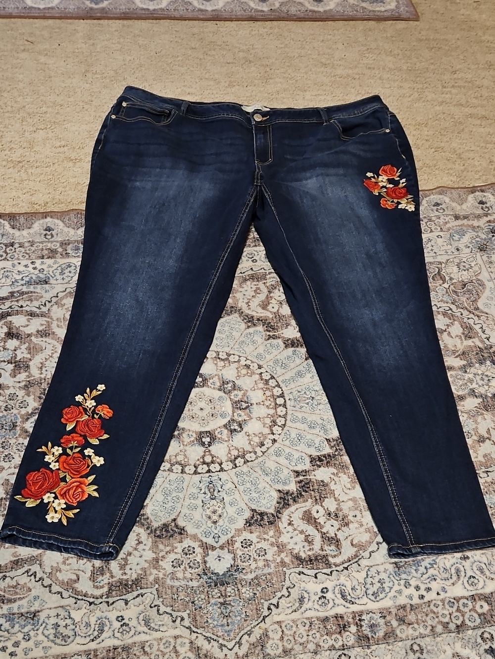 Dark Blue Cropped Women's Jeans with Red Rose Embroidery